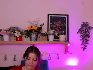 Anyeliic's Live Sex Cam Show