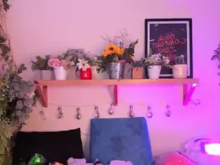 Anyeliic's Live Sex Cam Show