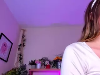 Anyeliic's Live Sex Cam Show