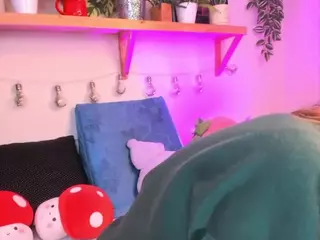 Anyeliic's Live Sex Cam Show