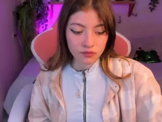 Anyeliic's Live Sex Cam Show