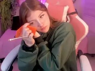 Anyeliic's Live Sex Cam Show
