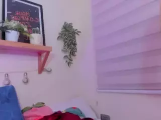 Anyeliic's Live Sex Cam Show