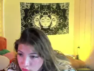 Anyeliic's Live Sex Cam Show