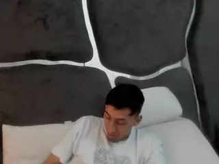Calypso18's Live Sex Cam Show