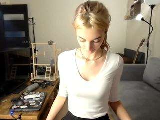 earlenecleeton Live Webcam on CamSoda