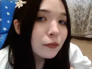 EdithaBenskin's Live Sex Cam Show