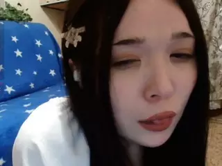 EdithaBenskin's Live Sex Cam Show