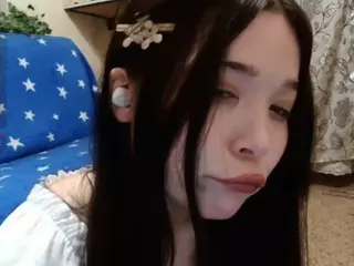 EdithaBenskin's Live Sex Cam Show