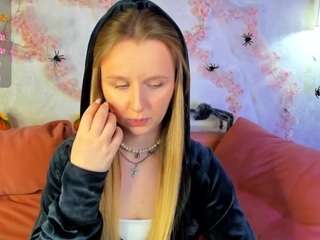 evelyn-limi Live Webcam on CamSoda