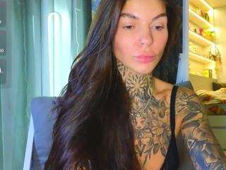 girltattoedxo
