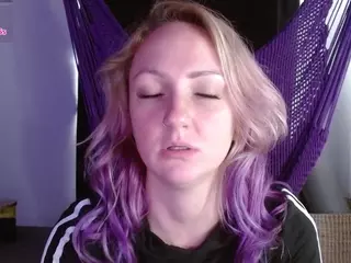 guitarchikk's Live Sex Cam Show