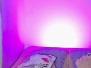 loreein Live Webcam on CamSoda