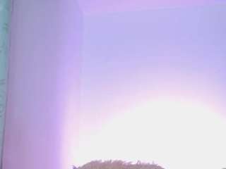 loreein's CamSoda show and profile