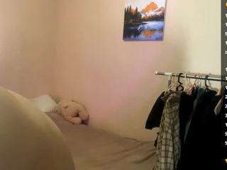 sunnivacrosier Live Webcam on CamSoda