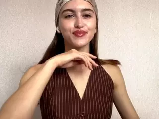 SunnivaCrosier's Live Sex Cam Show