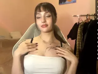 SunnivaCrosier's Live Sex Cam Show