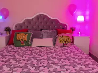 Sweety69Foxy's Live Sex Cam Show
