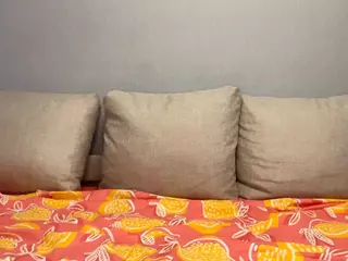 MilaKelsey's Live Sex Cam Show