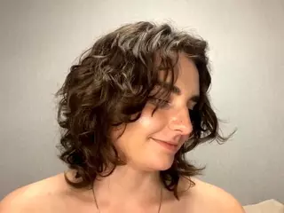 MilaKelsey's Live Sex Cam Show