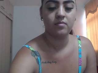  anthonelaaqueen chat room