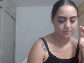  anthonelaaqueen chat room