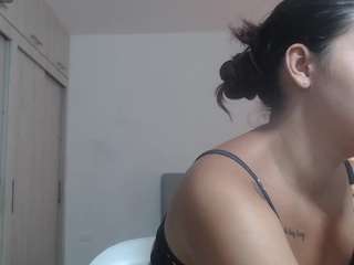 anthonelaaqueen