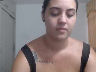 anthonelaaqueen Live Webcam on CamSoda