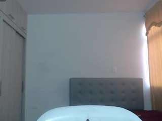 anthonelaaqueen webcam