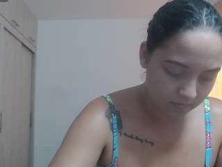 anthonelaaqueen webcam