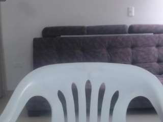 anthonelaaqueen's CamSoda show and profile