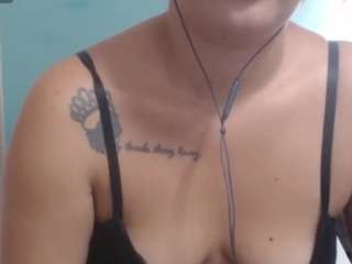 anthonelaaqueen Live Webcam on CamSoda