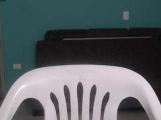 anthonelaaqueen's CamSoda show and profile