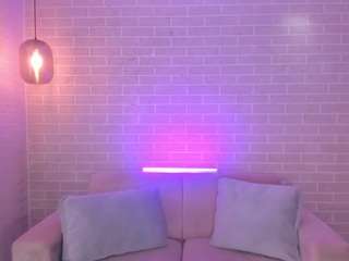 elizabethbennetx Live Webcam on CamSoda