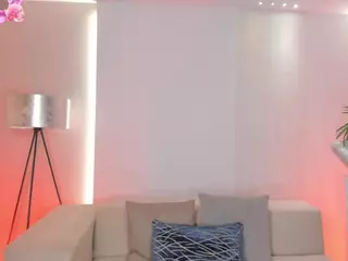 ElizabethBennetX's Live Sex Cam Show