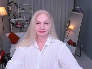 helyameow webcam model