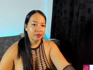 Live Sex Chat with Kattysoto (@kattysoto)