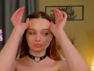 LinnDail's Live Sex Cam Show