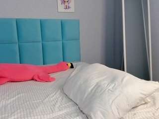 luna-vibee Webcam Model Profile