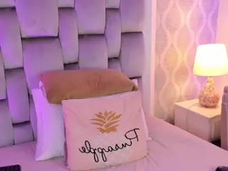 meloddyparker's Live Sex Cam Show