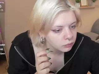 NebulaEcho's Live Sex Cam Show