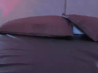 ApriilFox's Live Sex Cam Show