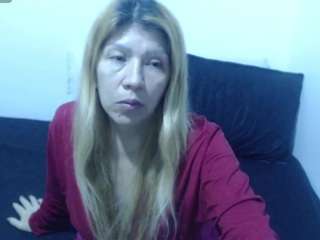 dulce-bella17 live cam profile