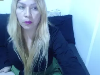 dulce-bella17's Live Sex Cam Show