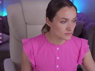EmmySkyy's Live Sex Cam Show