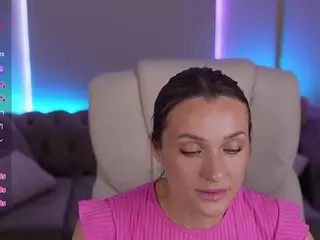 EmmySkyy's Live Sex Cam Show