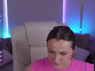 EmmySkyy's Live Sex Cam Show