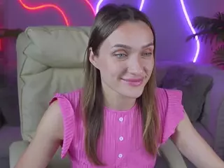 EmmySkyy's Live Sex Cam Show