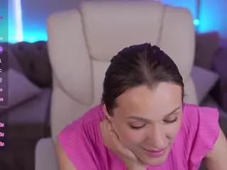 EmmySkyy's Live Sex Cam Show