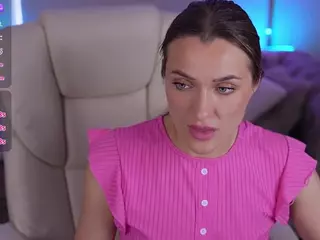 EmmySkyy's Live Sex Cam Show